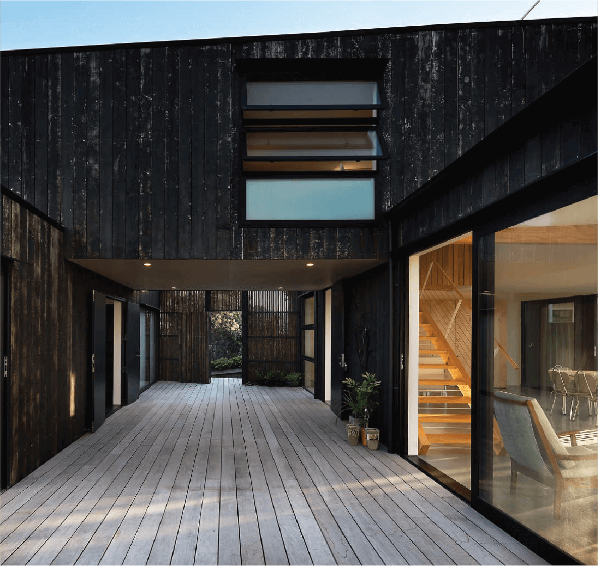 Beach House Kāpiti Coast - Contemporary coastal design with handcrafted ply details